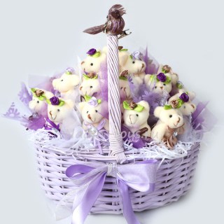 Корзина из 23 мини мишки